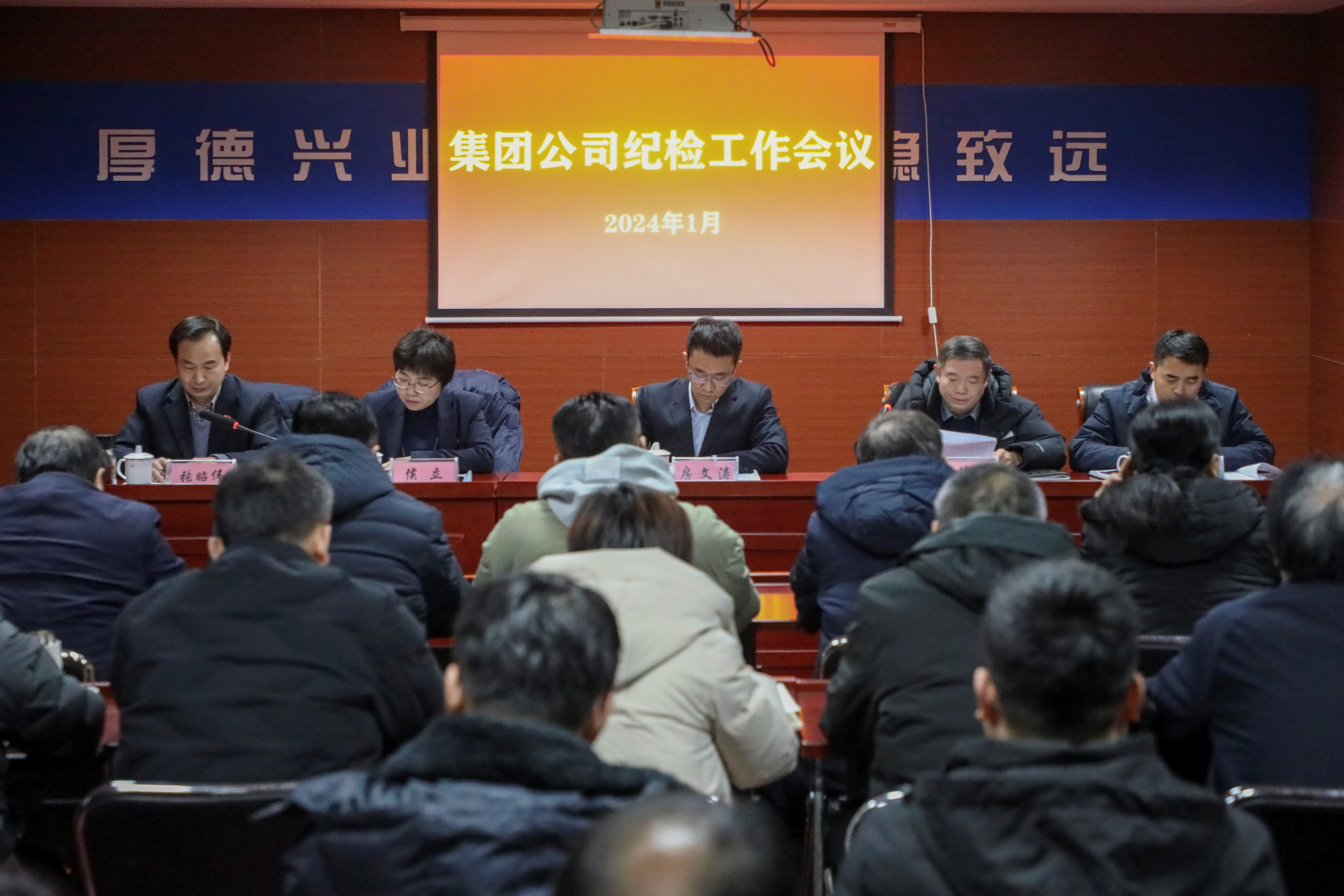 50ee9613a1b968d5440e67813cd4f566.jpg 50ee9613a1b968d5440e67813cd4f566.jpg